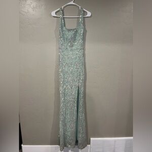 Windsor, Medium, Teal